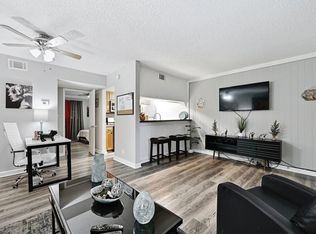 711 Eberhart Ln APT 105, Austin, TX 78745