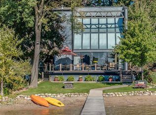 11247 Lakeshore Dr, Three Rivers, MI 49093