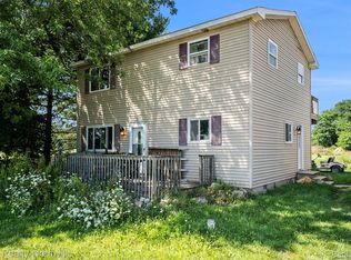 2353 Belford Rd, Holly, MI 48442