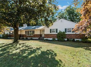 8 Bay View Ter, Cornwall On Hudson, NY 12520