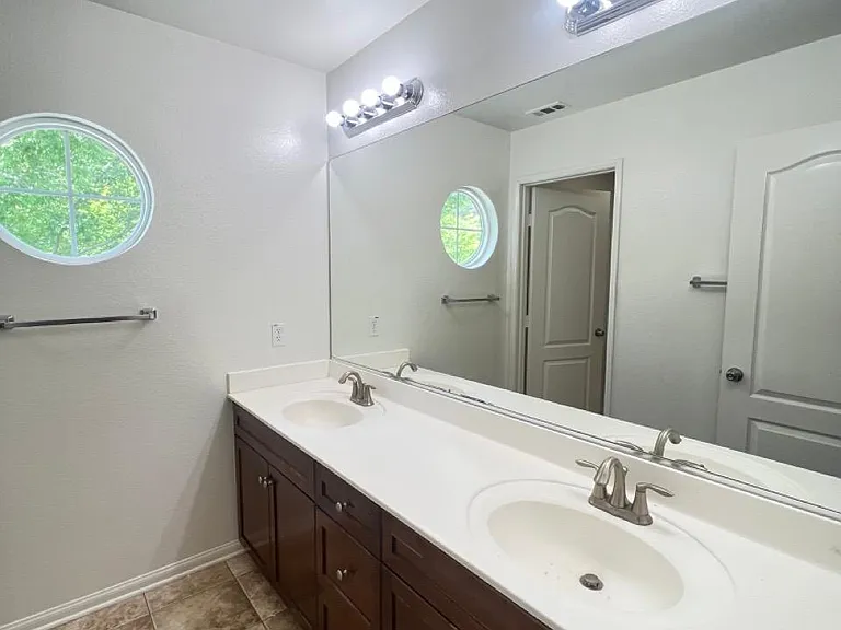 2955 Murcott Way — Photo 18