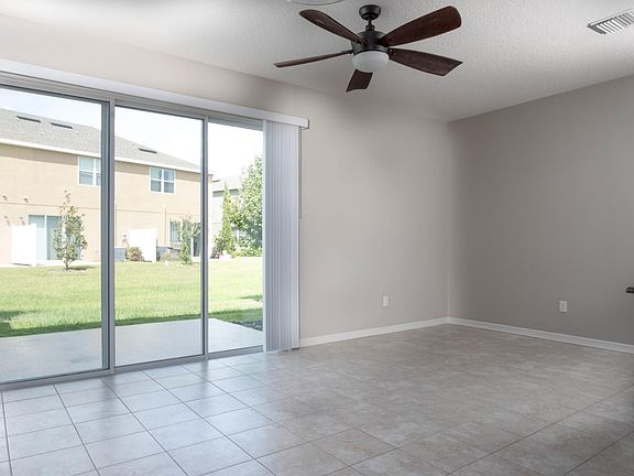 4th image of 6931 Holly Heath Dr