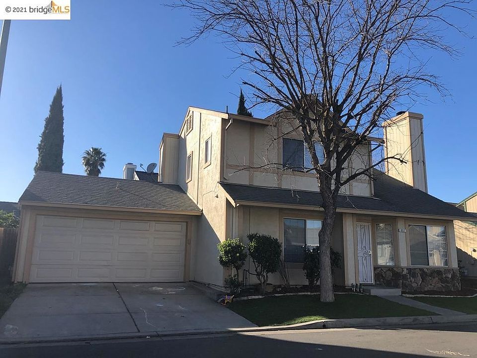 2nd image of 652 Gingham Way