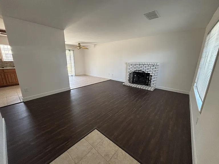 2228 Coolidge Ct — Photo 3
