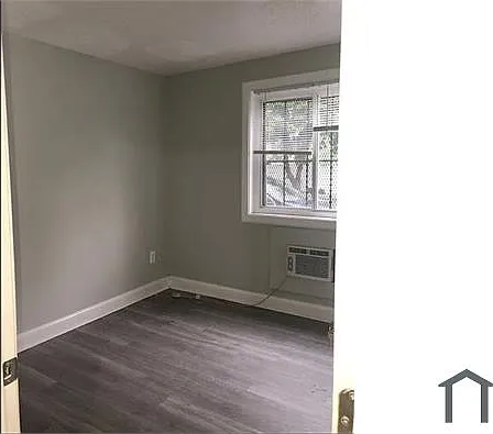 5035 D St SE #103 — Photo 11