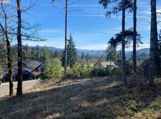 1117 La Rae Dr, Cottage Grove, OR 97424