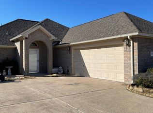 1759 Ridgemar Dr, Grand Prairie, TX 75051