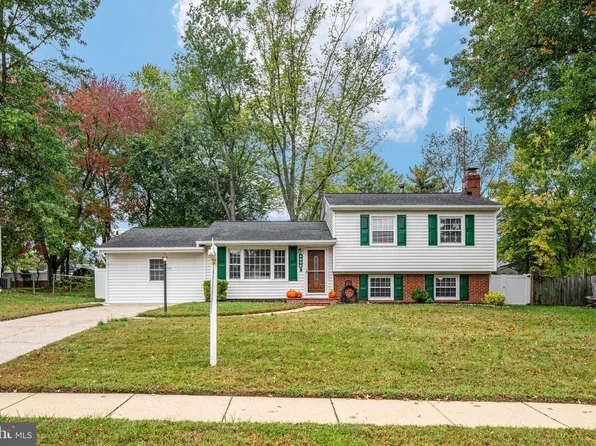 4806 Eubank St, Alexandria, VA 22309