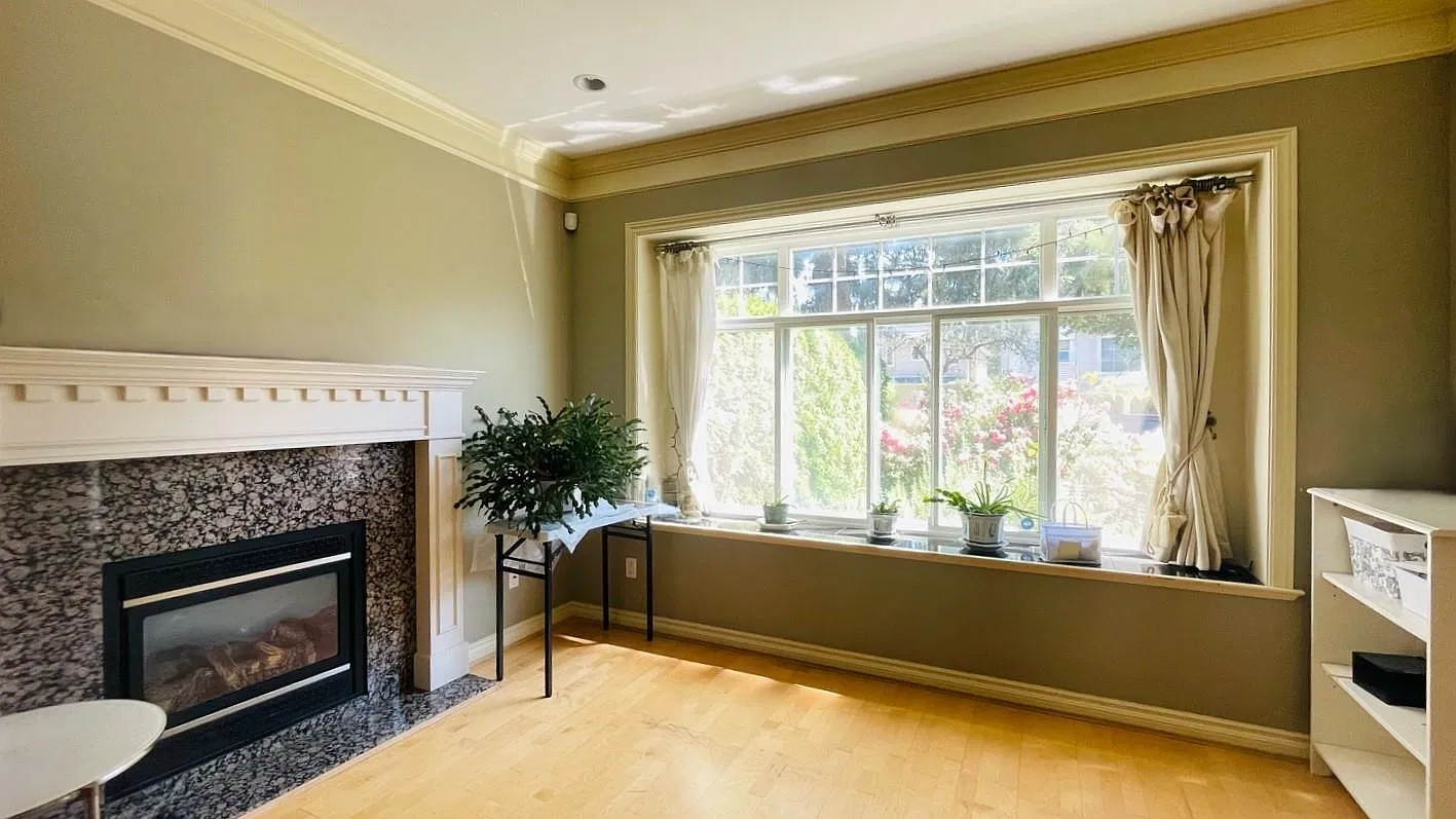 2 bed, 1200 sqft, $2,550 — Photo 1