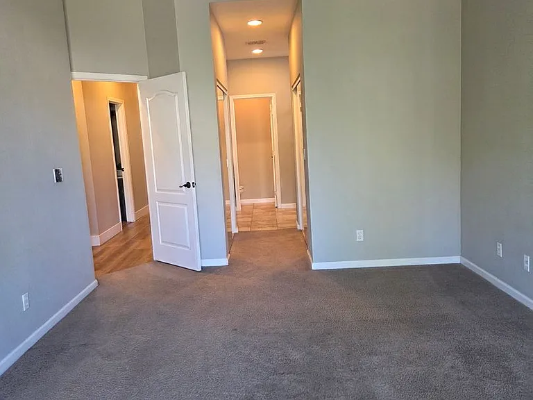342 Leckenby Way — Photo 12