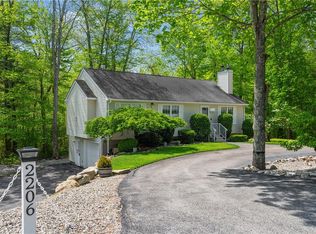 2206 Putnam Pike, Glocester, RI 02814