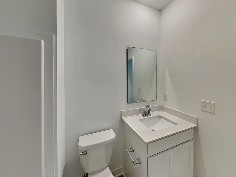 842 Holmdale Dr — Photo 11