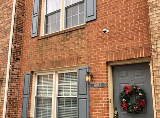 1804B 9th St S, Arlington, VA 22204