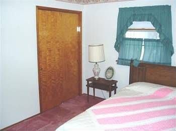 3rd image of 1703 Gartland Ave