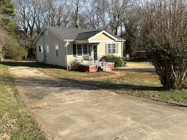 106 Boyd Ave, Simpsonville, SC 29681