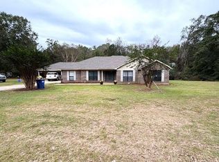 7322 Over Yonder Rd, Andalusia, AL 36421