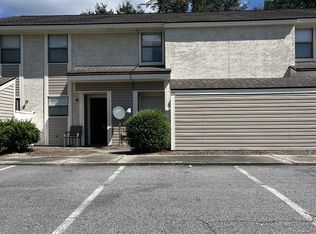 727 S Main St APT 122, Hinesville, GA 31313