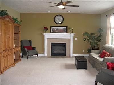 3rd image of 2245 Oakbrook Blvd