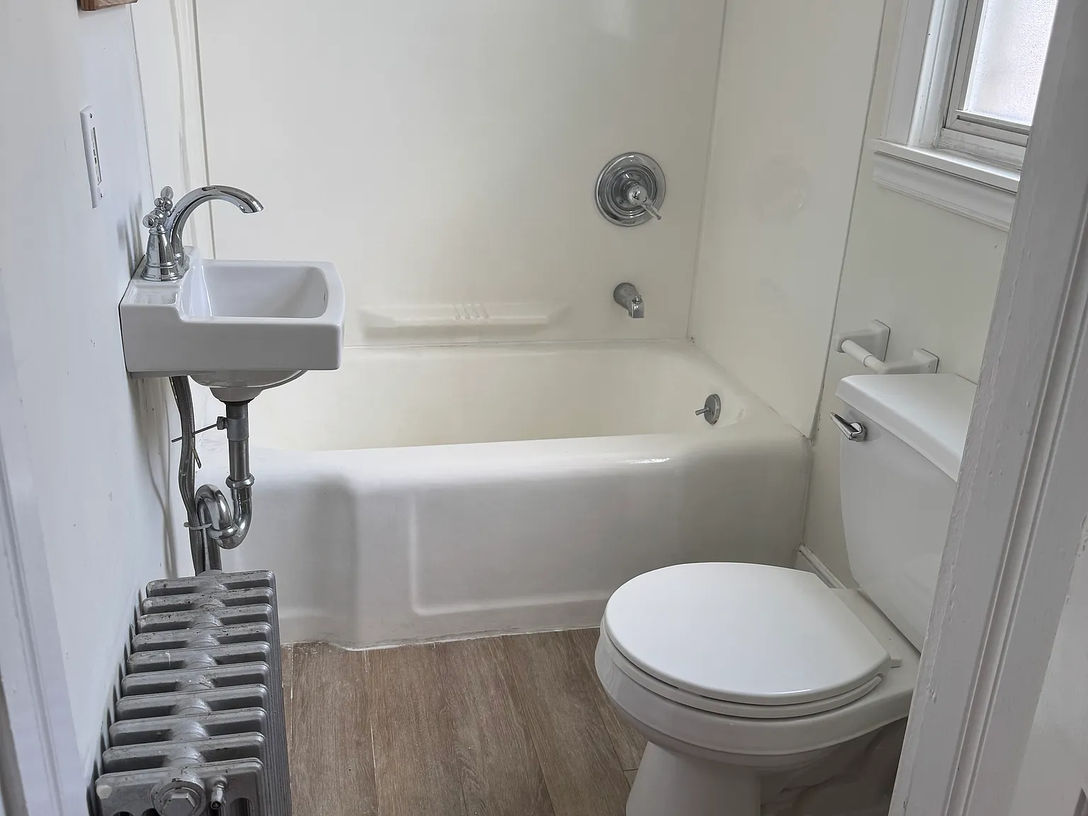 1 bed, $1,600 — Photo 2