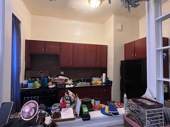 5th image of 1304 E New York Ave #8G