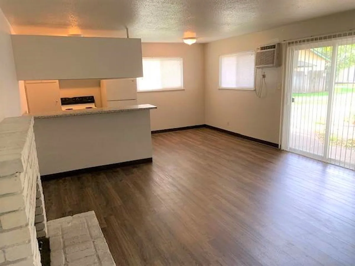 Building Photo - Fireside Apartments
