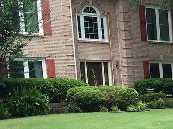 8862 Gainesway Dr, Germantown, TN 38138