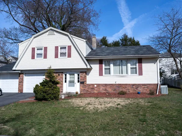 18 Wilkins Pl, Tenafly, NJ 07670