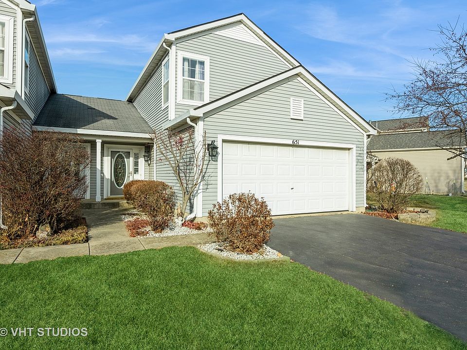 1st image of 651 Wedgewood Cir
