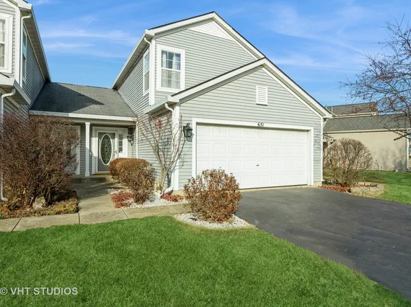 651 Wedgewood Cir, Lake In The Hills, IL 60156