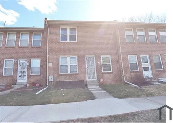 1770 Chesaco Ave — Photo 1