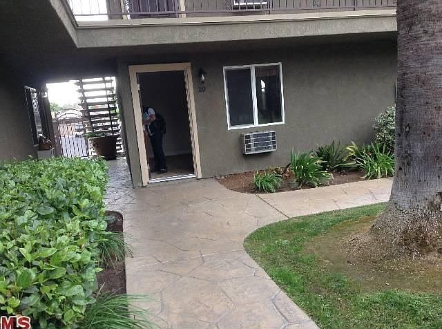 2nd image of 800 N Mollison Ave Unit 29