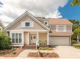 10324 Johns Towne Dr, Charlotte, NC 28210
