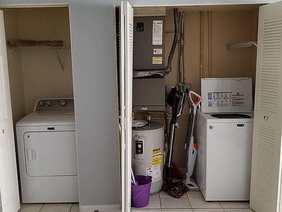 4th image of 3870 Mission Dr Unit 2