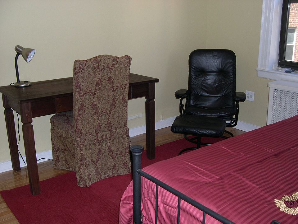 1st image of 1 Franklin Ave APT 4DD