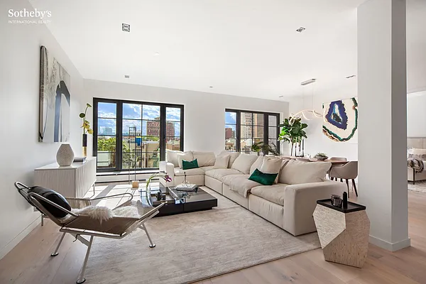 Sold by Sotheby's International Realty | media 18