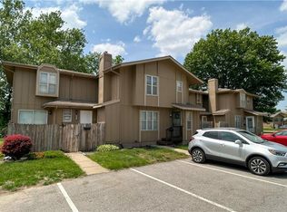 14014 Ballantrae Dr, Grandview, MO 64030