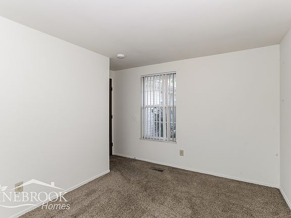 3rd image of 5927 Troy Villa Blvd