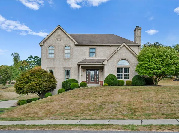 7069 Bennington Woods Dr, Pittsburgh, PA 15237