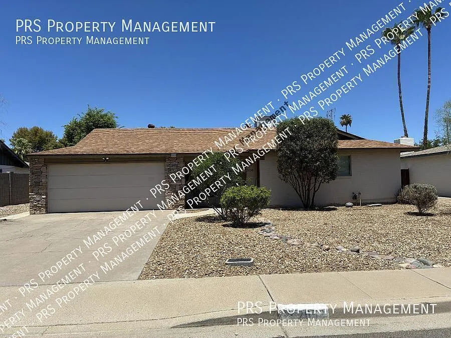 2058 E Fremont Dr