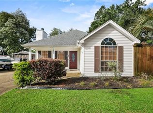 630 Lapin St, Mandeville, LA 70448