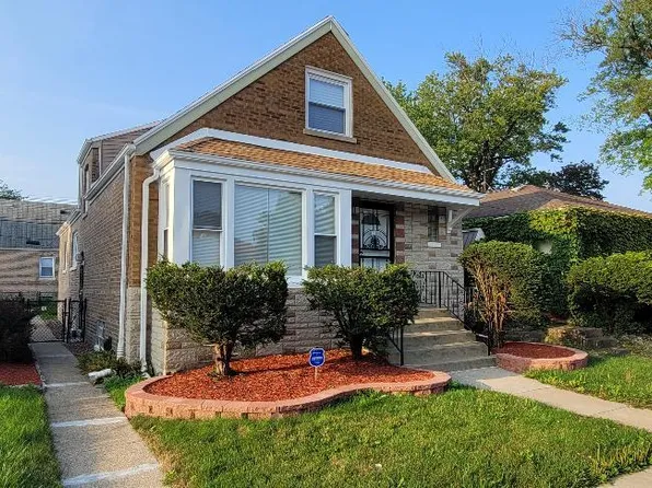 49 E 83rd St, Chicago, IL 60619