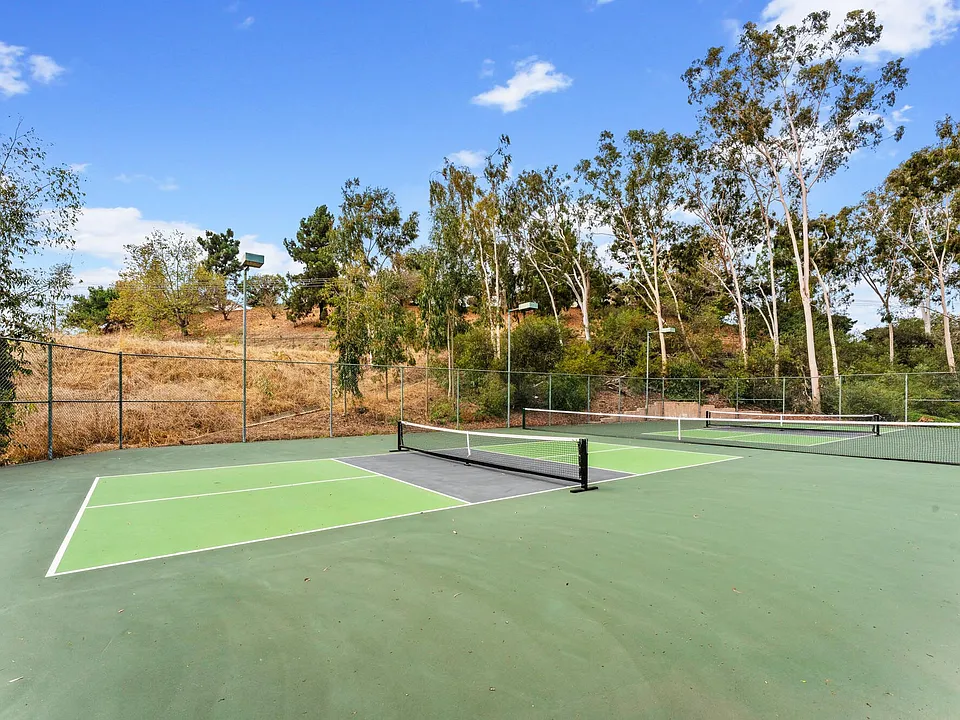 Madera Ridge apartments community photo