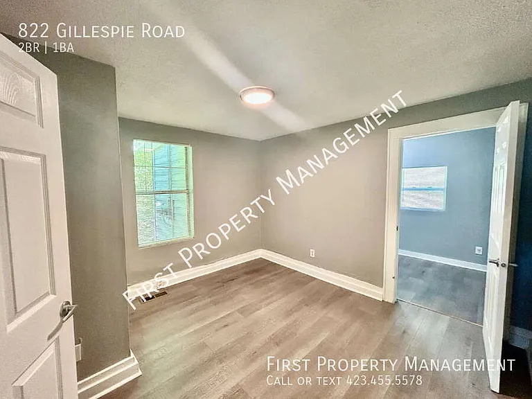 822 Gillespie Rd — Photo 17