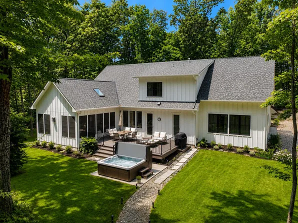 7 Preserve Way, New Buffalo, MI 49117
