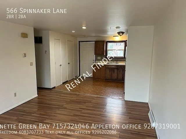 566 Spinnaker Ln — Photo 2