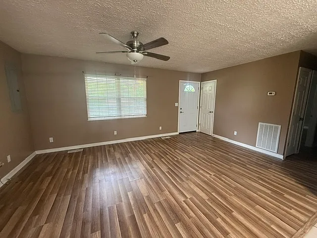 113 Lackey Ln — Photo 10