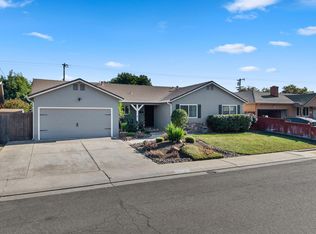 2948 Del Rio Dr, Stockton, CA 95204
