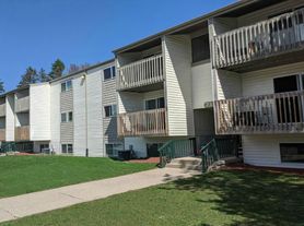 About Us – Pines West Apartments