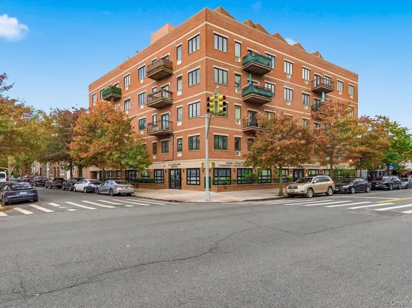 379 Kings Highway #2B, Brooklyn, NY 11223