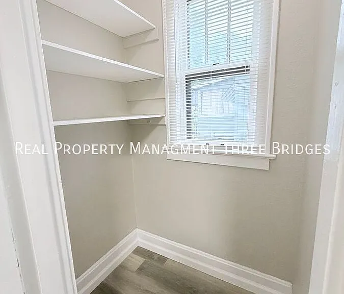 5533 Grace Ave — Photo 12